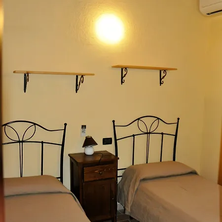 Hotel Nociquerceto Tarano