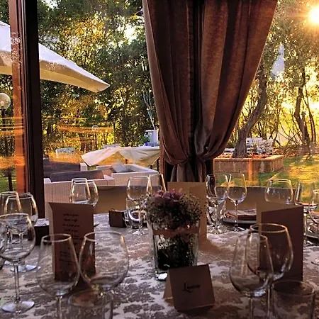 Nociquerceto Hotel 4*