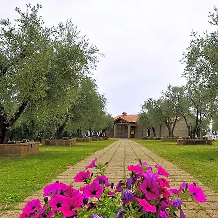Hotel Nociquerceto Tarano