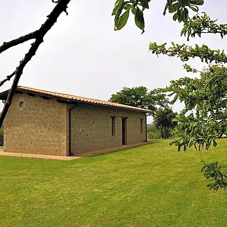 Nociquerceto Hotel Tarano