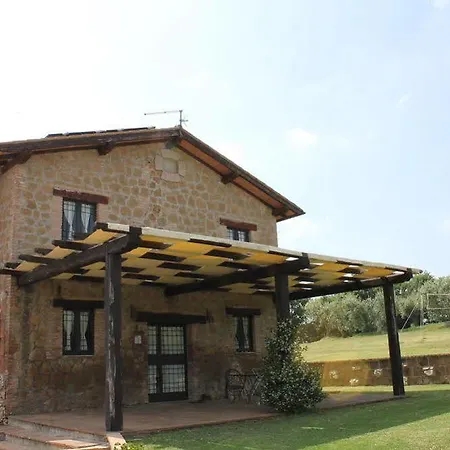 Hotel Borgo Nociquerceto 4*