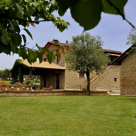 Hotel Borgo Nociquerceto 4*