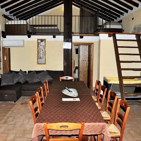 Hotel Borgo Nociquerceto