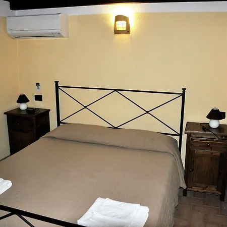 Borgo Nociquerceto Hotel 4*