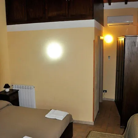Borgo Nociquerceto Hotel